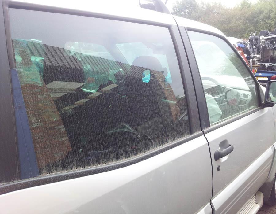 Nissan Terrano SVE TD door-window-glass-driver-side-rear